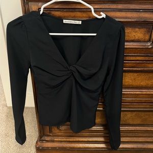 Abercrombie women long sleeve top
